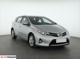 Toyota Auris 2013 1.6 130 KM Toyota Auris 2013 1.6 130 KM