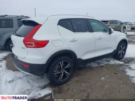 Volvo XC40 2024 2