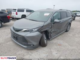 Toyota Sienna 2026 2