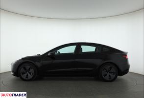 Tesla Model 3 2023 278 KM