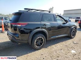 Nissan Pathfinder 2023 3