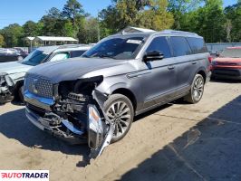 Lincoln Navigator - zobacz ofertę