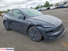 Tesla Model Y 2026