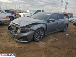 Nissan Altima - zobacz ofertę