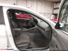 Hyundai Elantra 2024 2