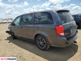 Dodge Grand Caravan 2019 3