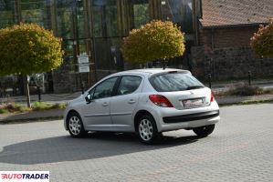 Peugeot 207 2012 1.4 68 KM