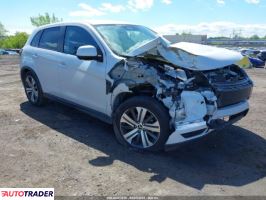 Mitsubishi Outlander 2024 2