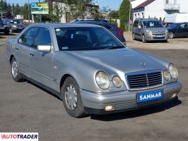 Mercedes E-klasa 1996 2.9 129 KM Mercedes E-klasa 1996 2.9 129 KM
