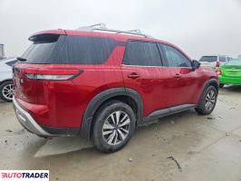 Nissan Pathfinder 2023 3