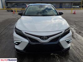 Toyota Camry 2021 3