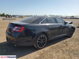 Ford Taurus 2019 3