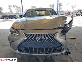 Lexus ES 2021 3