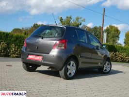 Toyota Yaris 2008 1.3 87 KM