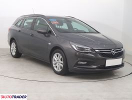 Opel Astra 2016 1.4 123 KM
