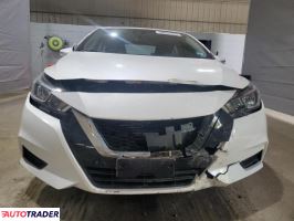 Nissan Versa 2020 1