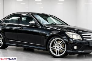 Mercedes C-klasa 2008 3.5 272 KM