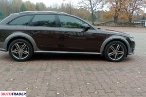 Audi A4 2009 2.0 143 KM