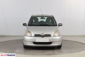 Toyota Yaris 2000 1.3 84 KM