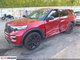 Ford Explorer 2022 3