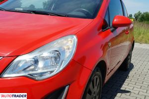 Opel Corsa 2012 1.0 65 KM