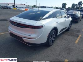 Toyota Crown 2024 2