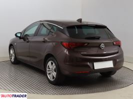 Opel Astra 2017 1.4 147 KM