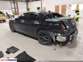 Chrysler 300C 2021 3