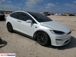 Tesla Model X 2022