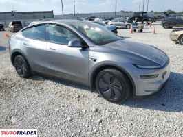 Tesla Model Y 2026