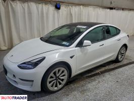 Tesla Model 3 2022