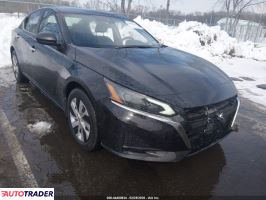 Nissan Altima 2024 2