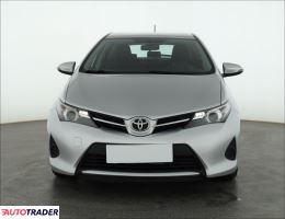 Toyota Auris 2013 1.4 88 KM