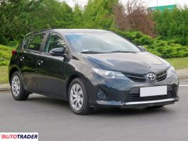 Toyota Auris 2013 1.3 97 KM Toyota Auris 2013 1.3 97 KM