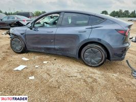 Tesla Model Y 2026
