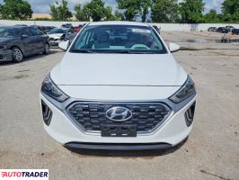 Hyundai IONIQ Hybrid 2020 1