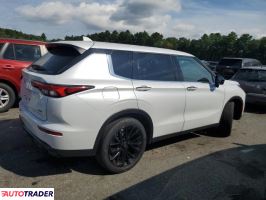Mitsubishi Outlander 2024 2