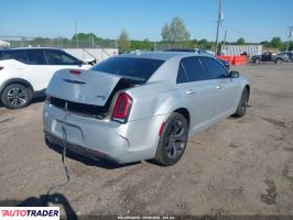 Chrysler 300C 2021 3