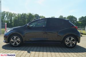 Toyota Yaris 2024 1.5 92 KM