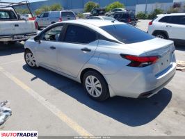 Nissan Versa 2020 1