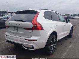 Volvo XC60 2022 2