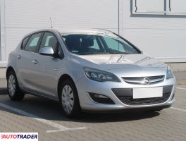 Opel Astra 2015 1.4 118 KM