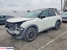 Nissan Pathfinder 2023 3