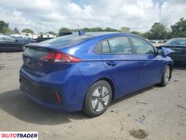 Hyundai IONIQ Hybrid 2019 1