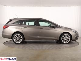 Opel Astra 2017 1.4 147 KM