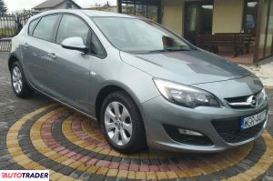 Opel Astra 2015 1.4 140 KM