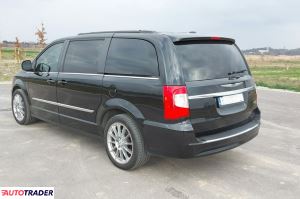 Chrysler Town & Country 2014 3.6 287 KM