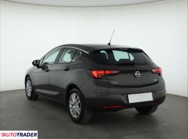 Opel Astra 2015 1.4 123 KM