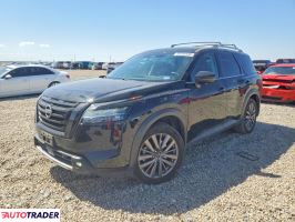 Nissan Pathfinder 2022 3