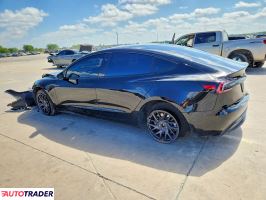 Tesla Model 3 2025